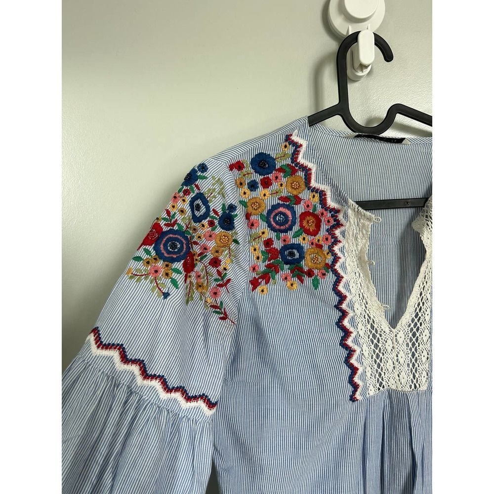 Zara Basic GUC Embroidered Striped Blouse Top Size XS - Picture 7 of 9
